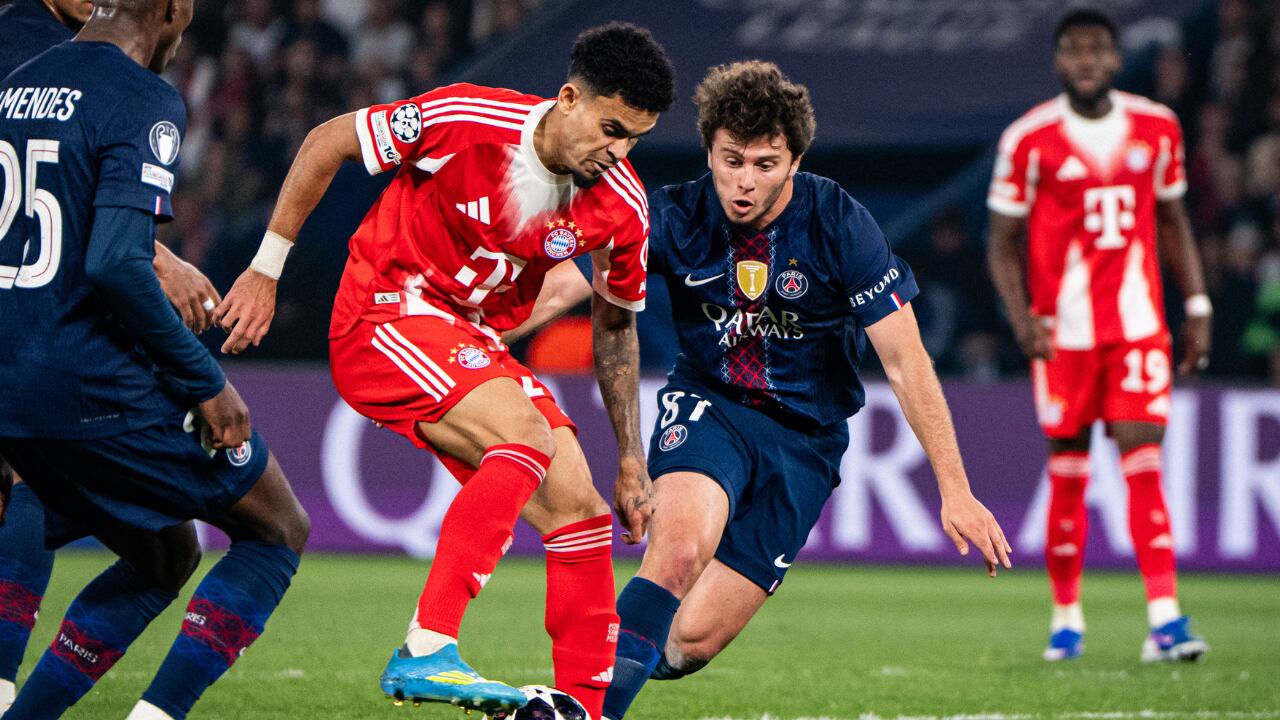Imagen del juego entre PSG y Bayern Múnich, este martes 28 de abril, por la ida de las semifinales de Champions League.
