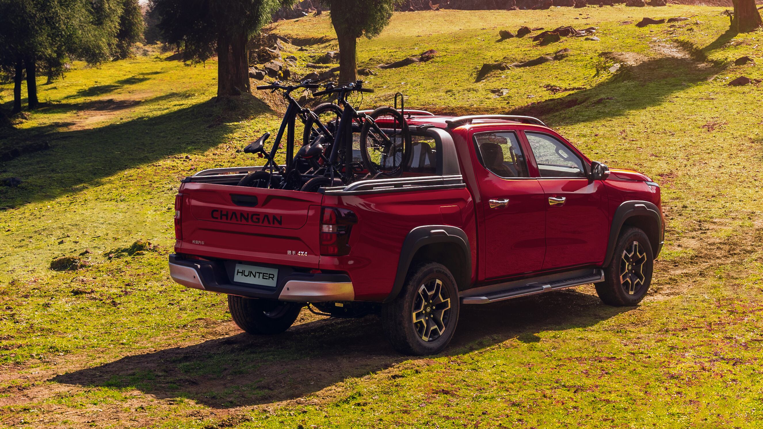 La firma china presentó la Changan Hunter, la primer pick-up hibrida de rango extendido que llega al segmento.