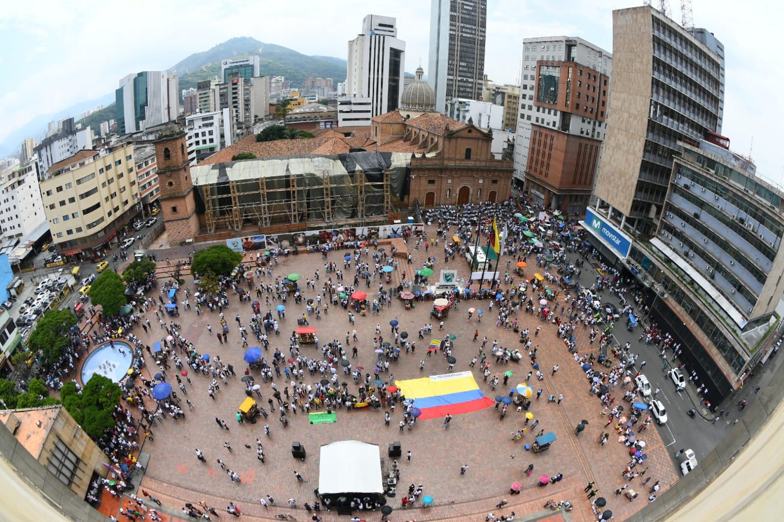Protesta de maestros en Cali