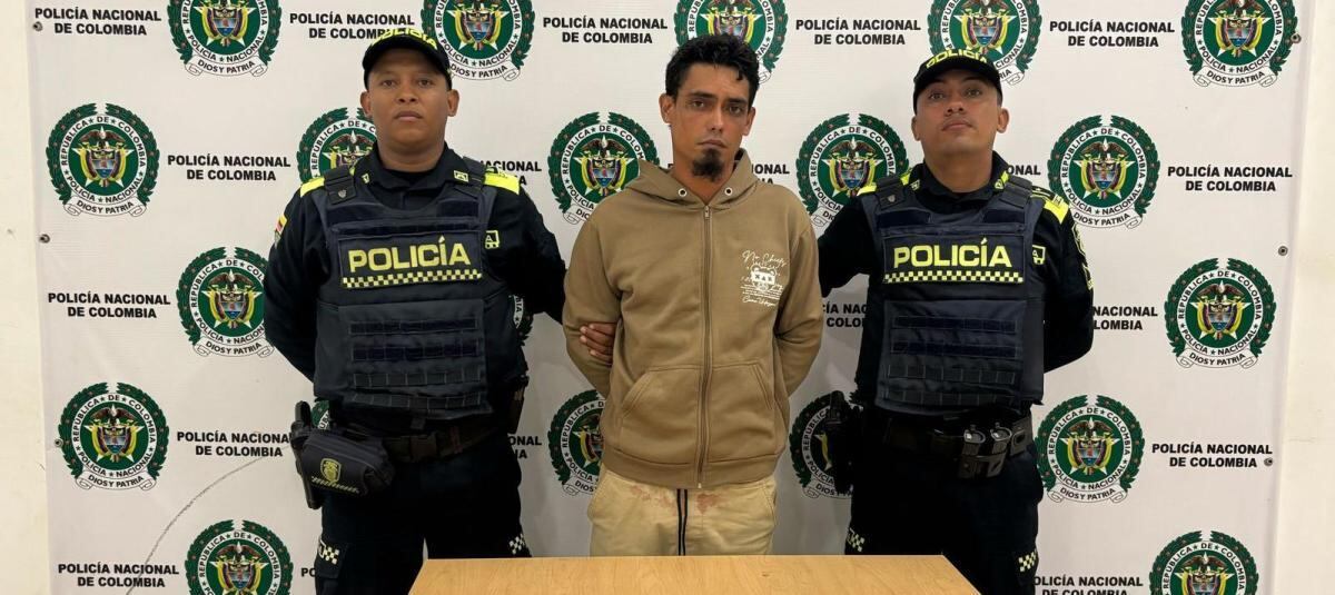 Erik Mikhail Ternauskij, sospechoso de asesinar con múltiples heridas a una niña de 10 años en Riohacha, La Guajira.