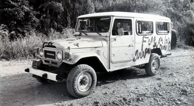 Así quedó uno de los vehículos en la masacre de La Rochela. 
