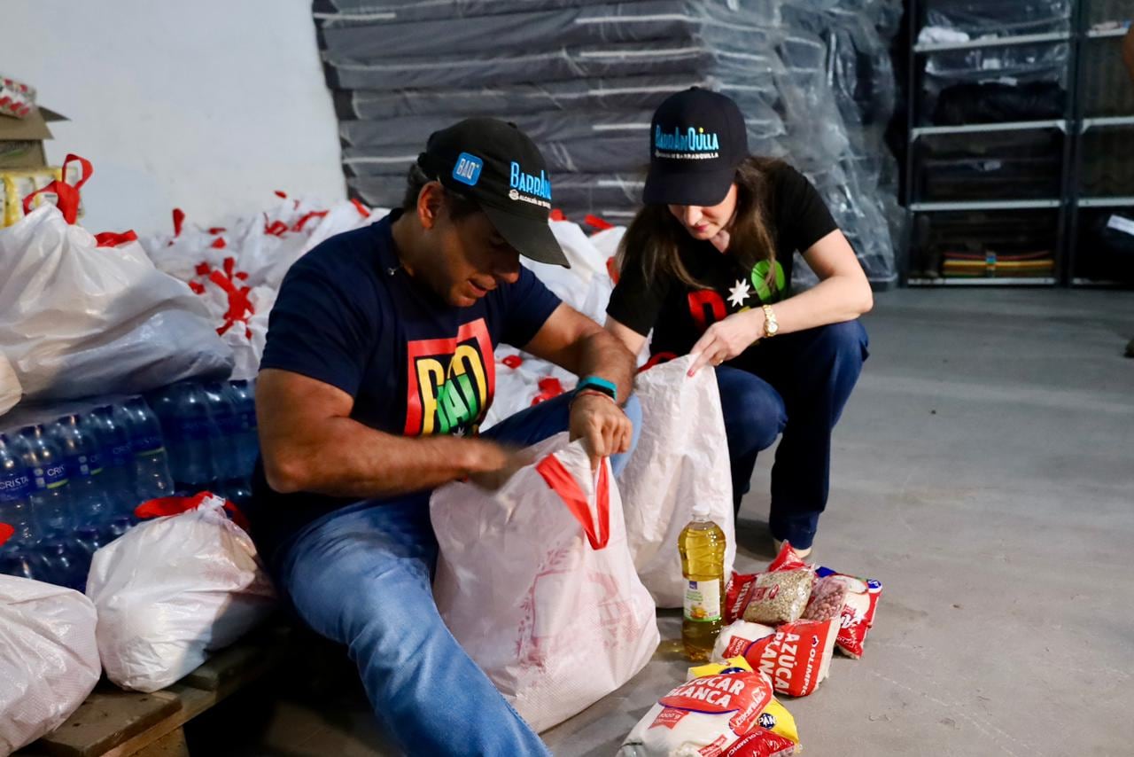 Ayudas humanitarias para los damnificados en Venezuela.