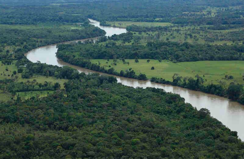 605 personas en La Macarena recibieron formación en turismo para acompañar a los turistas de Caño Cristales. Foto: Guillermo Torres / SEMANA