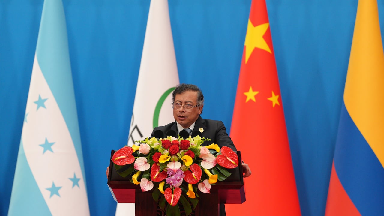Gustavo Petro en China