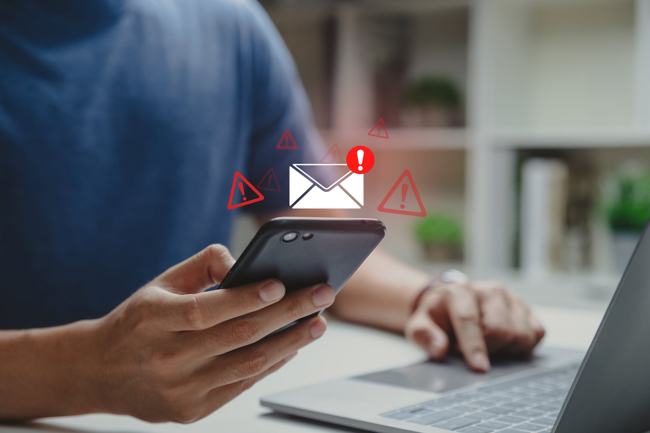 Los ciberdelincuentes perfeccionan sus técnicas de engaño con mensajes que simulan comunicaciones oficiales.