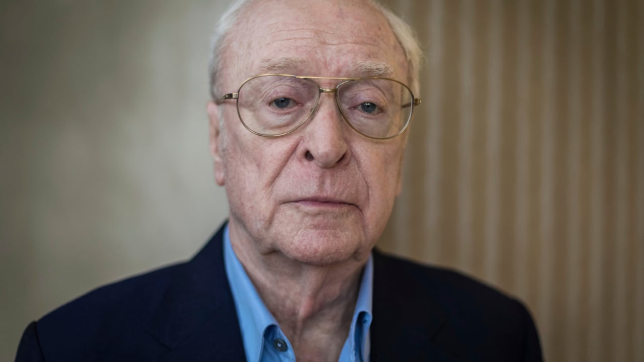 Michael Caine será parte del proyecto de ElevenLabs que busca inmortalizar voces icónicas del mundo artístico.