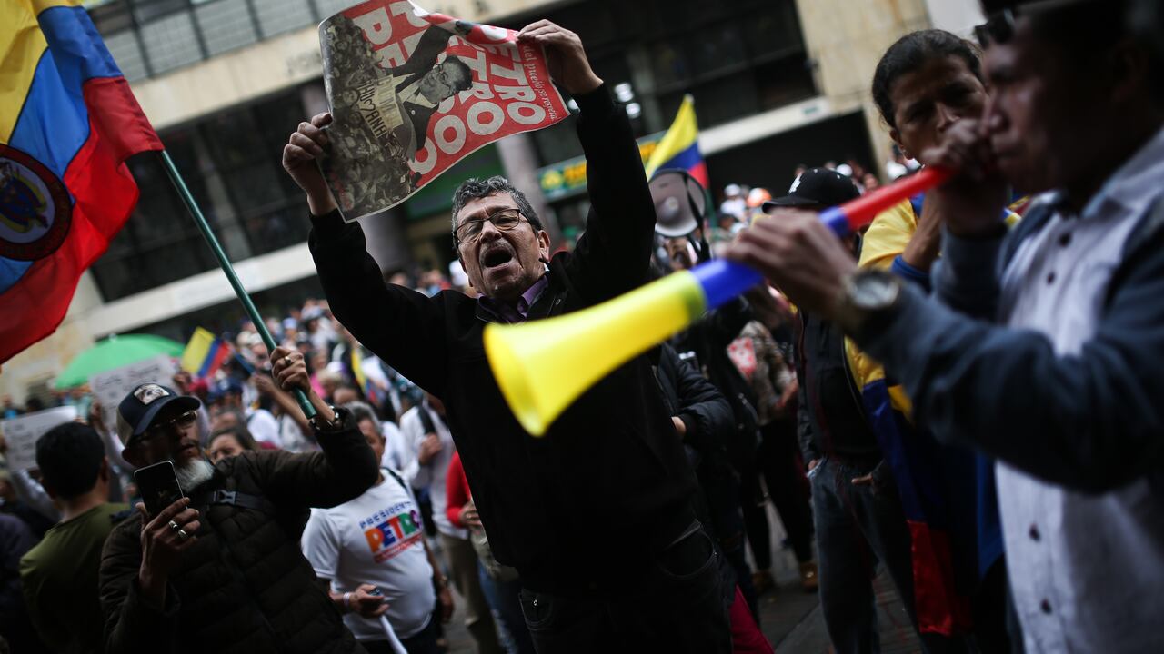 El líder social de Puerto Resistencia, Rolando Quintero, dijo que a los proyectos, les hacen una trampa.