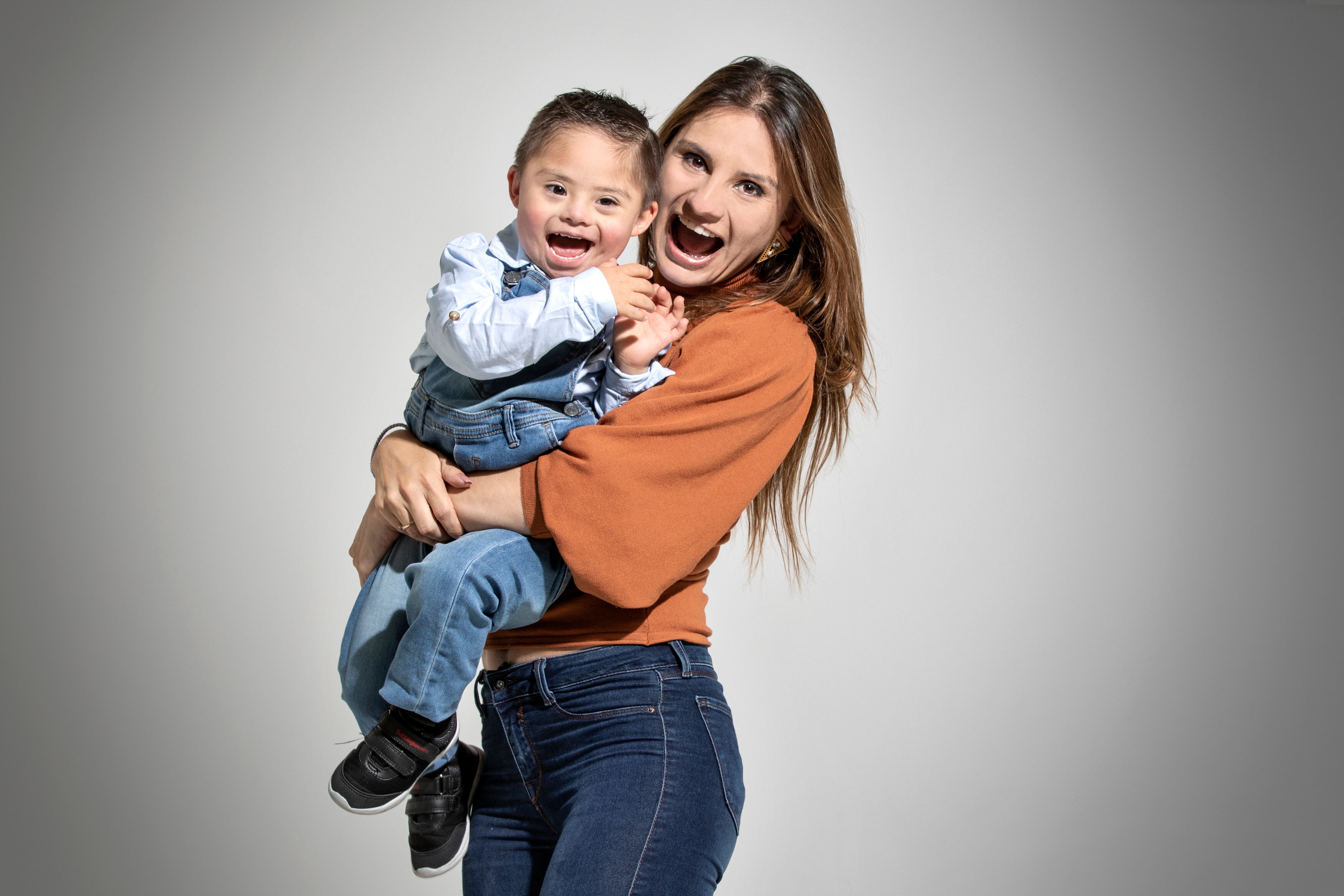 Michel Natalia Mesa y Angel Samuel Gómez Mesa