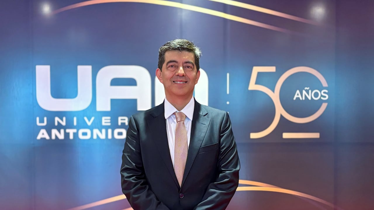 Óscar Leonardo Herrera nuevo rector de la Universidad Antonio Nariño.