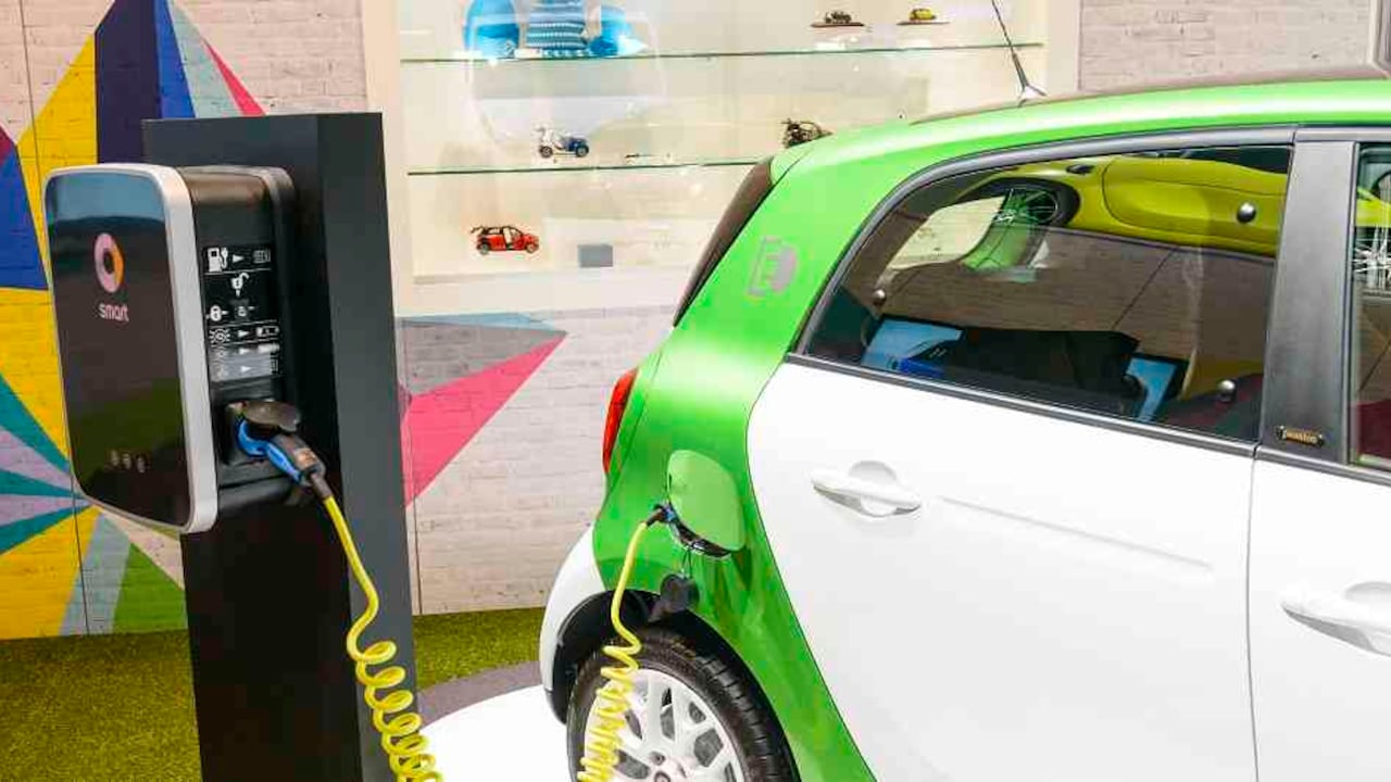 Colombia es uno de los países de la región en donde más carros eléctricos se venden. Foto: Getty.