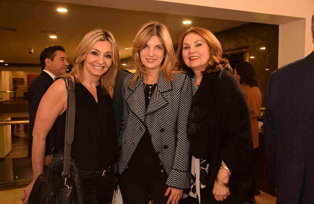 Vicky Turbay, Alexandra Pumarejo y Rose Ojeda.