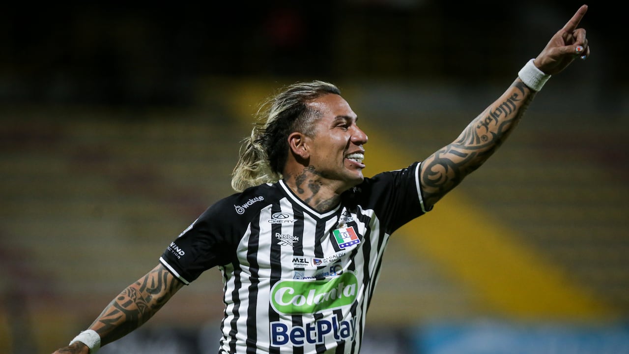 Dayro celebra el gol ante Fortaleza.
