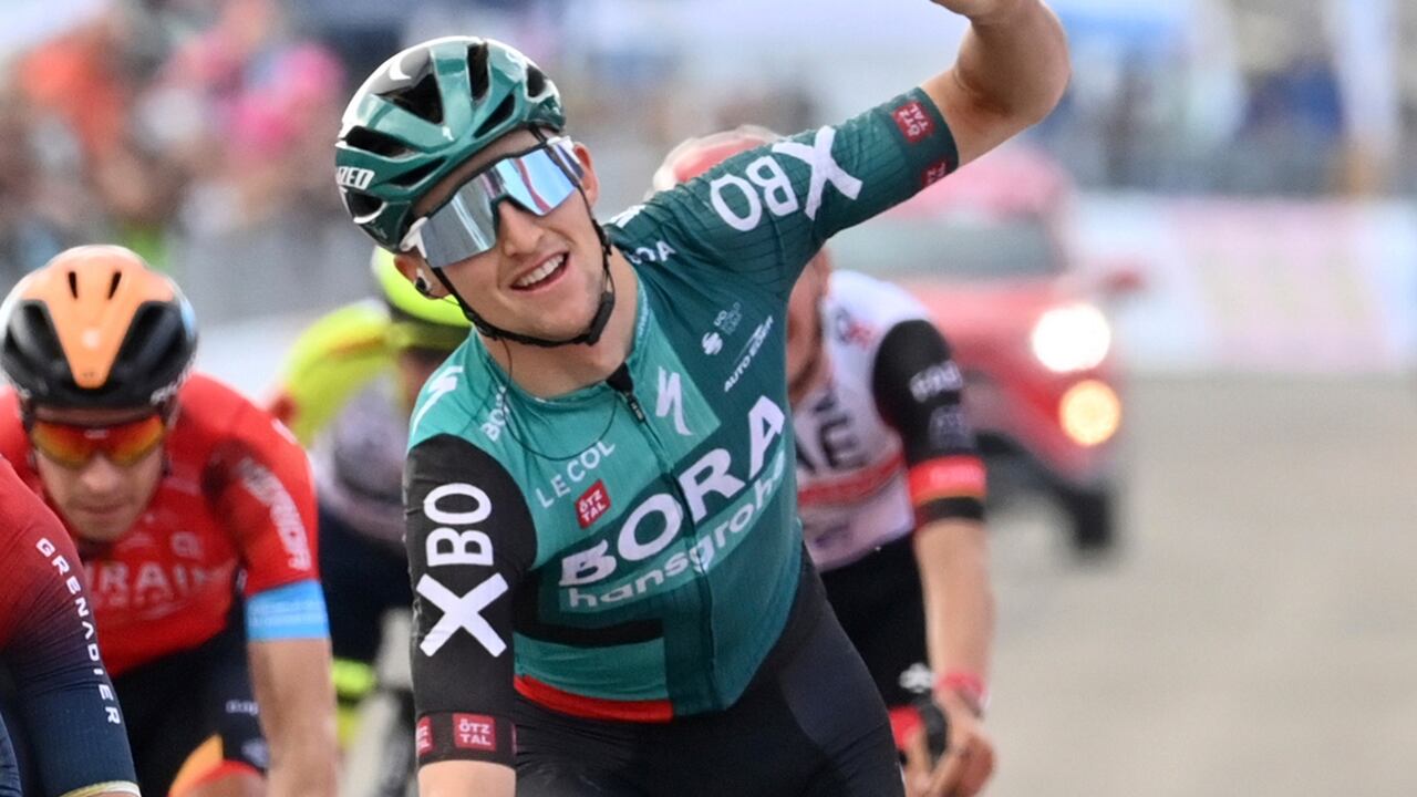 El australiano Jai Hindley, nuevo líder de la general del Giro de Italia 2022