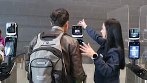 Migración Colombia también expidió medidas para viajeros afectados por suspensión de vuelos de Viva.