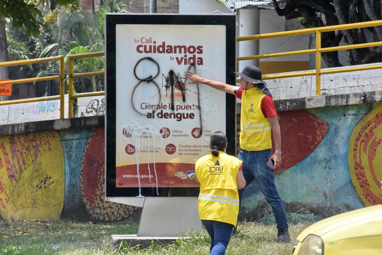 Las campanas del monumento al maestro Jairo Varela, fueron Vandalizadas el pasado 8 de Marzo en la Marcha Feminista.