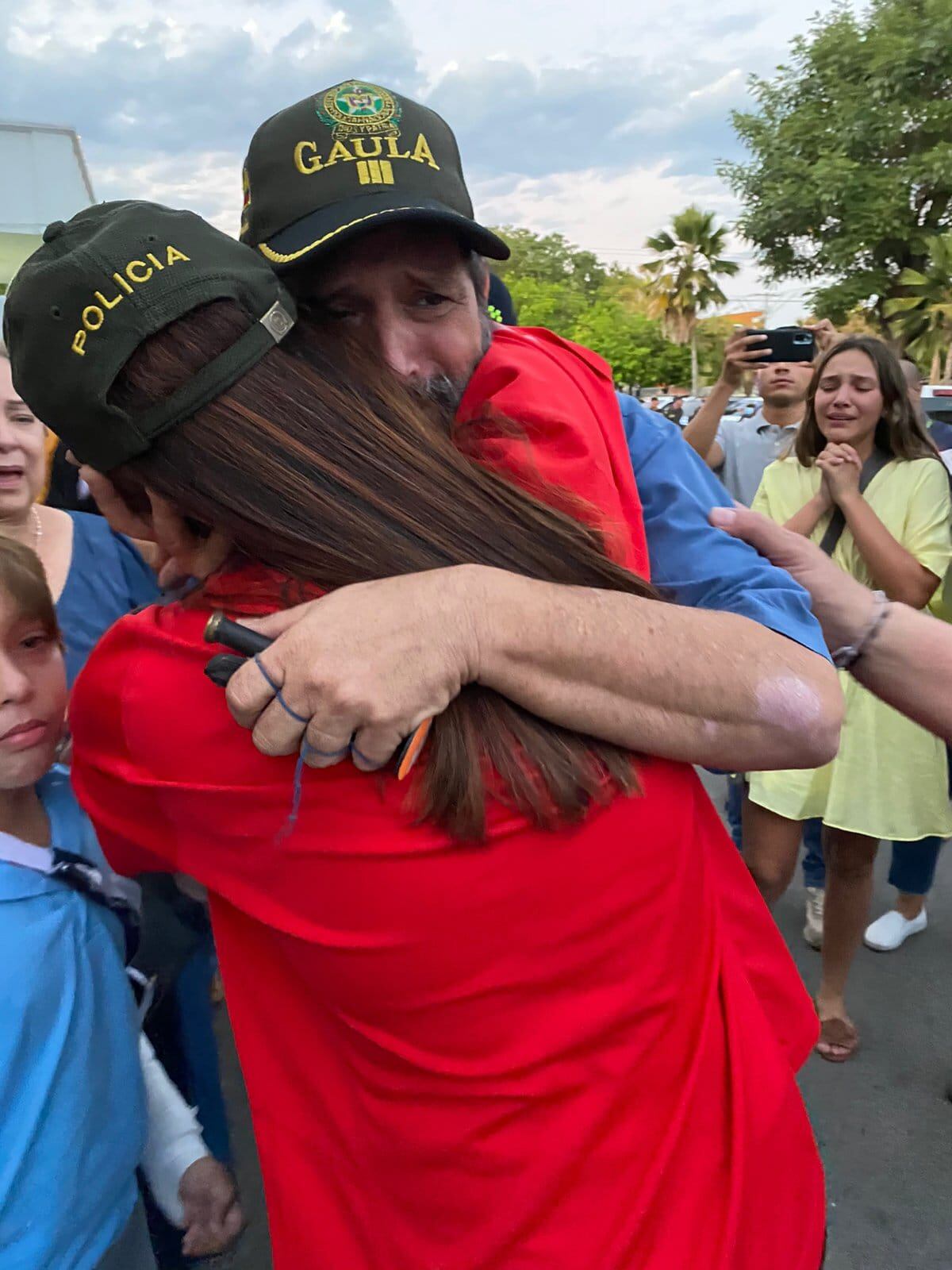 El ganadero Javier García fue recibido por sus familiares en Valledupar