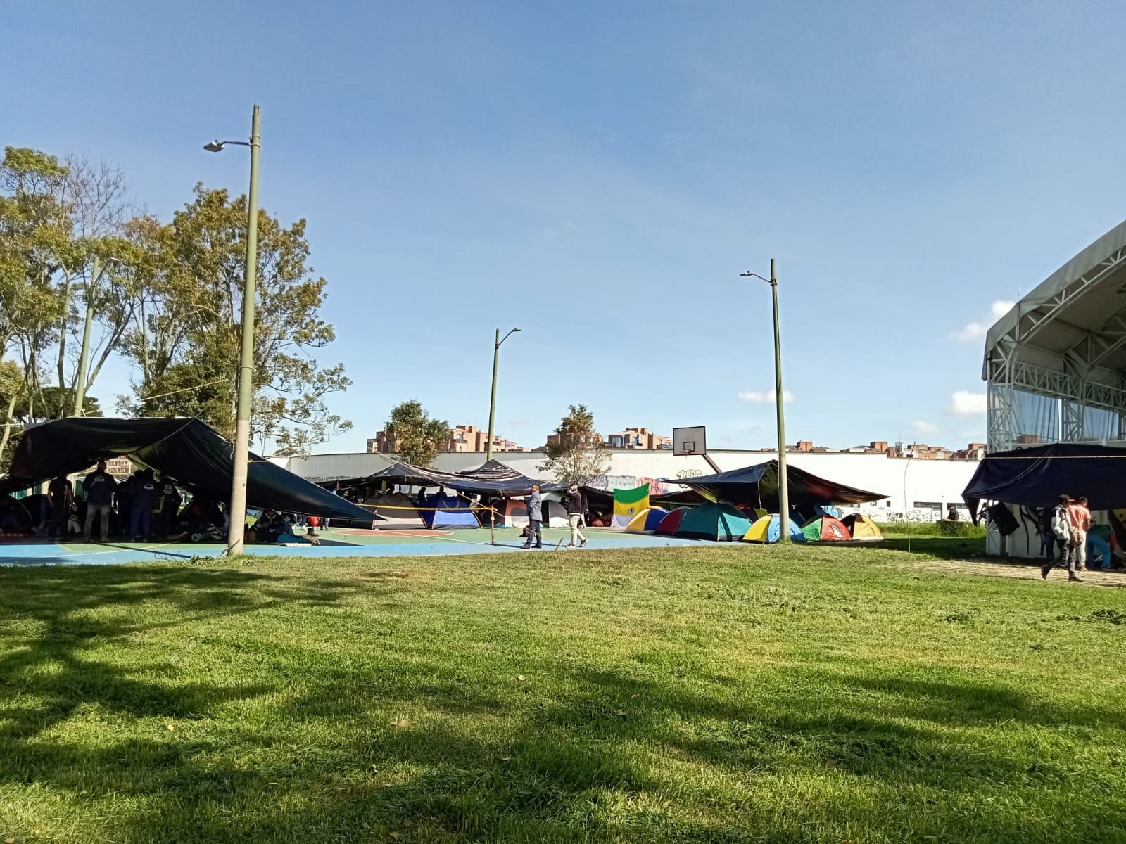 Indígenas en la Universidad Nacional.