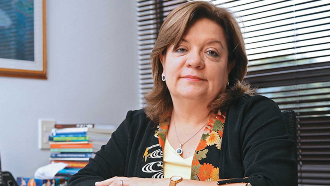 Gloria María Borrero.