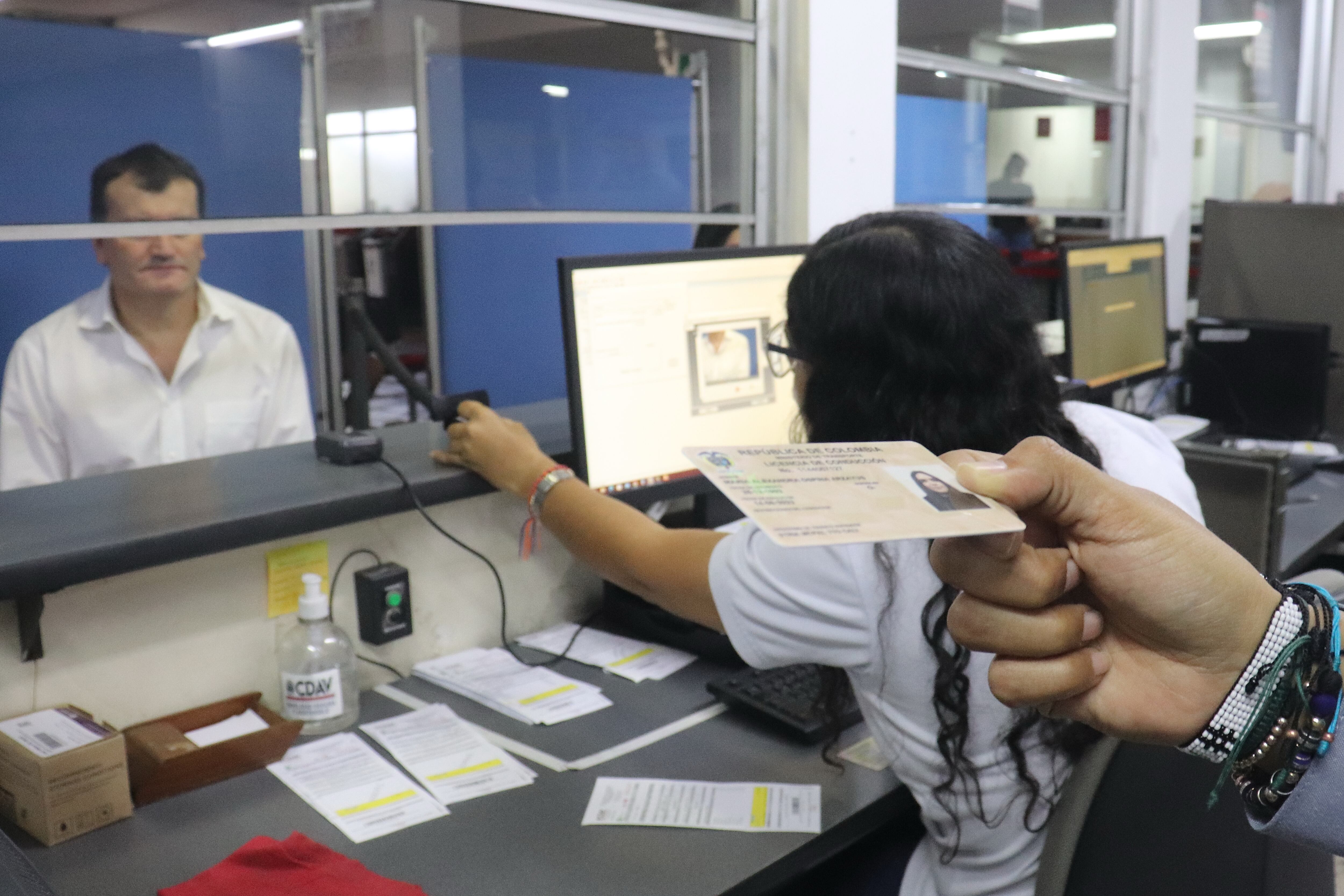 Se agota el plazo para renovar la licencia de conducir o pase en todo el país.