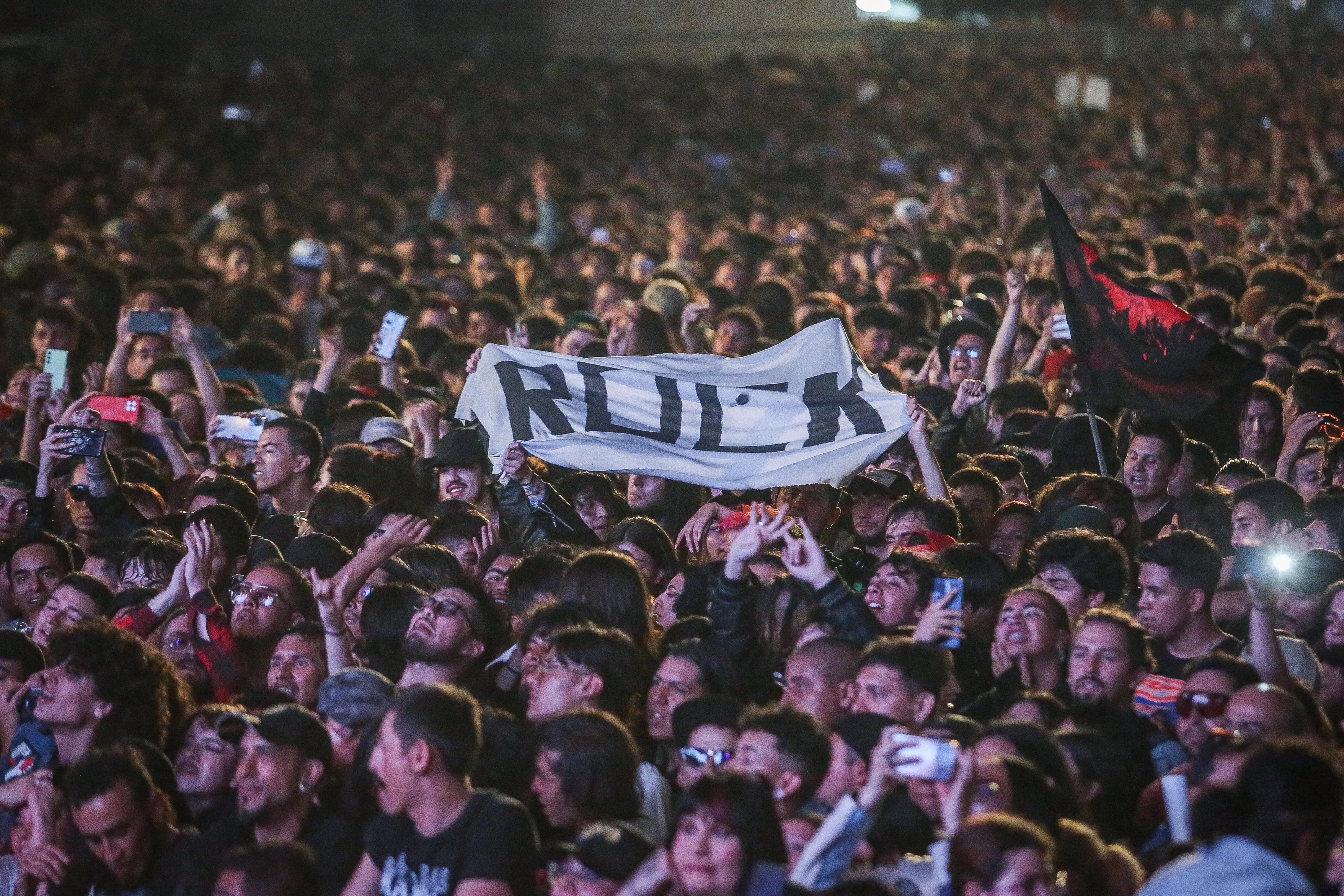 La Pestilencia en PazRock, en la Plaza de Bolívar, Bogotá, 12 de abril de 2024.