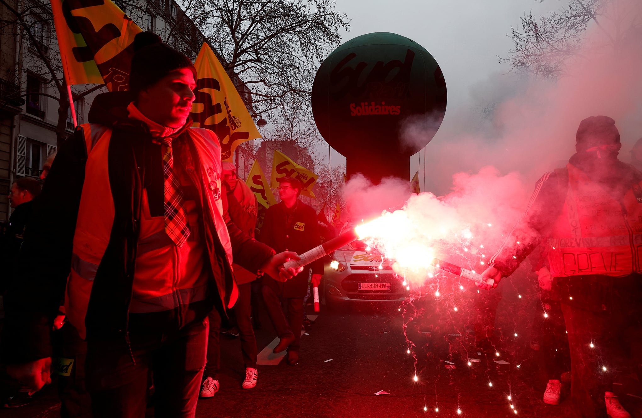Más de un millón se manifiestan contra la reforma de las pensiones en Francia