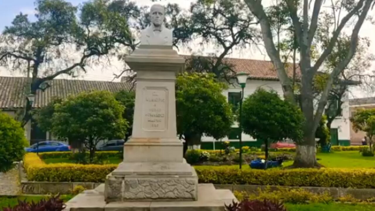Madrid, Cundinamaraca y su plaza central