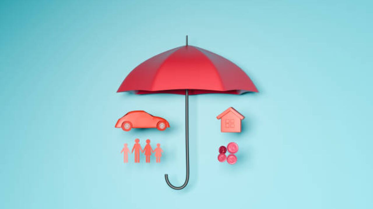 Los seguros cubren contra daños y desastres causados por diversas emergencias.