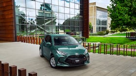 Yaris Hatchback HEV, una opción ideal para la movilidad urbana sostenible.