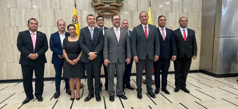Reunión Colombia y Venezuela.
