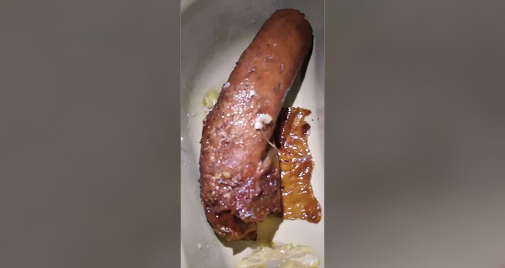    De acuerdo con la Veeduría Penitenciaria Nacional, la cárcel del municipio de Puerto Triunfo, Antioquia, es la única que no tiene agua potable en Colombia. El líquido llega teñido por la tierra y con rastros de piedras. 