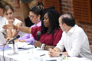 En Cali se desarrolló la III sesión de la ‘Mesa de alto nivel para la prevención de los feminicidios y otras violencias letales contra la mujer’, organizada por el Viceministerio de la Mujer, con presencia de la vicepresidenta de la República y ministra de la Igualdad, Francia Márquez, y el alcalde de Cali, Alejandro Eder. Febrero 19 de 2024, Foto Wirman Rios, EL PAIS