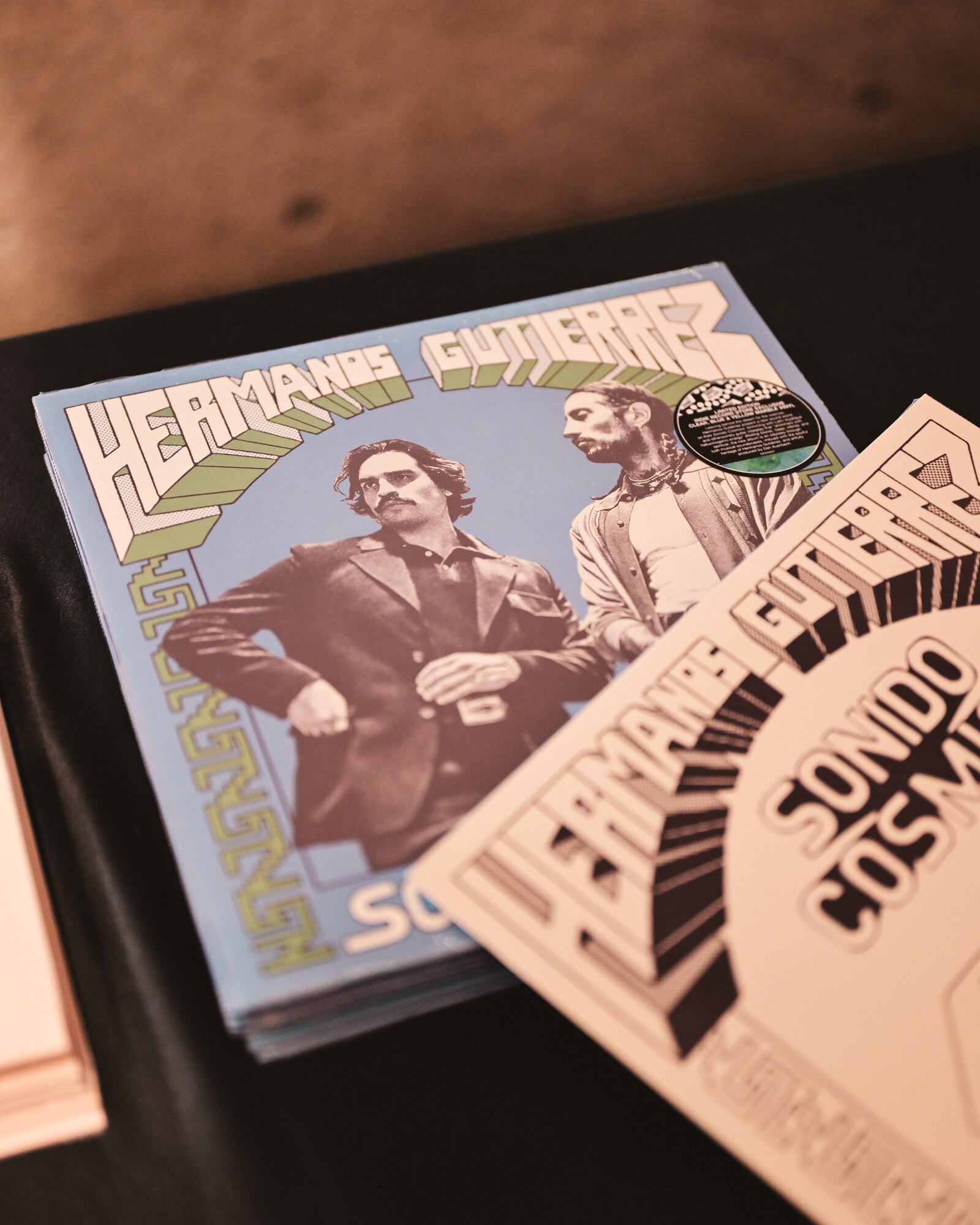 Hermanos Gutiérrez en el Teatro Mayor JMSD de Bogotá (30 ene, 2026). Foto: @alejandra.mar