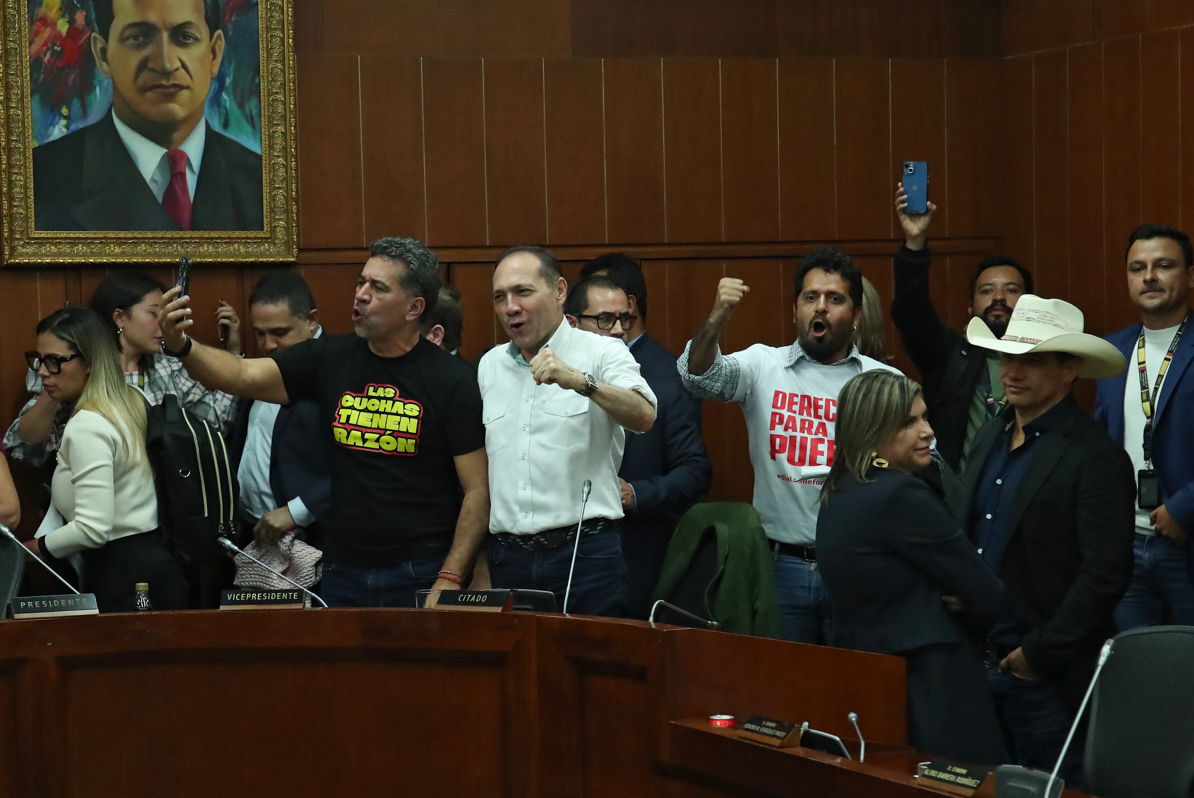 Antonio Sanguino Páez ministro de trabajo Comisión Séptima del Senado hundió la reforma laboral en tercer debate
Bogota marzo 18 del 2025
Foto Guillermo Torres Reina - SEMANA
