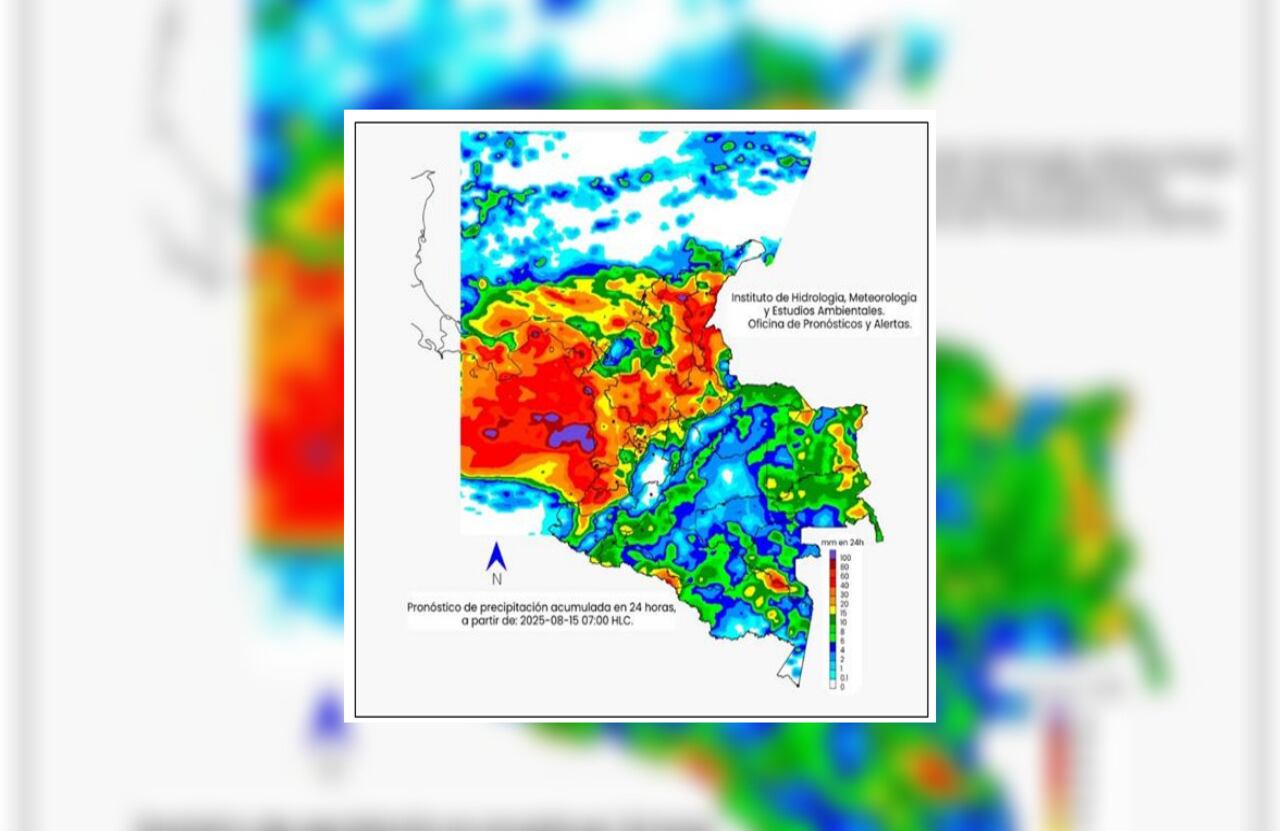 La escala de colores indica la cantidad de precipitación acumulada (en milímetros)