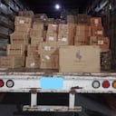 Parte de la mercancía que fue aprehendida por la Dian en Los Mártires.