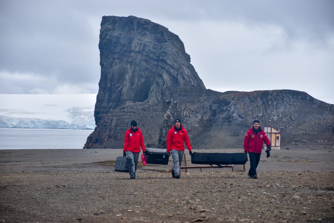Los tripulantes estarán desarrollando  un proyecto que contribuirá con futuros estudios de cambio climático