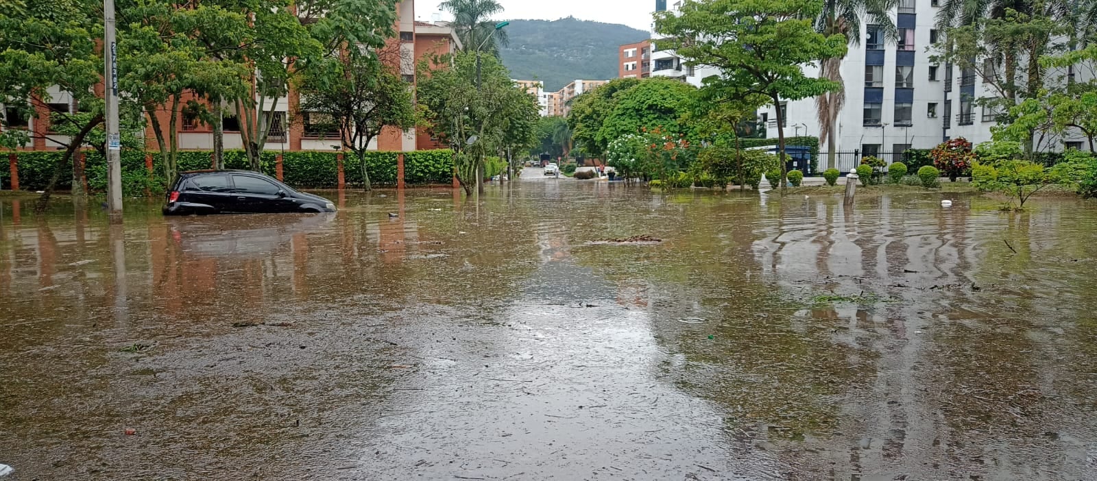 Se repite el fuerte aguacero de hace 8 días en Cali