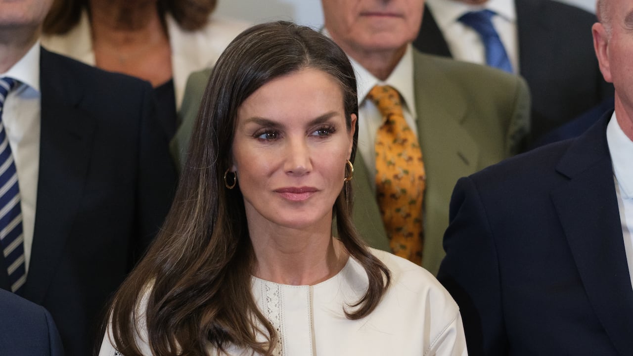 Queen Letizia reina