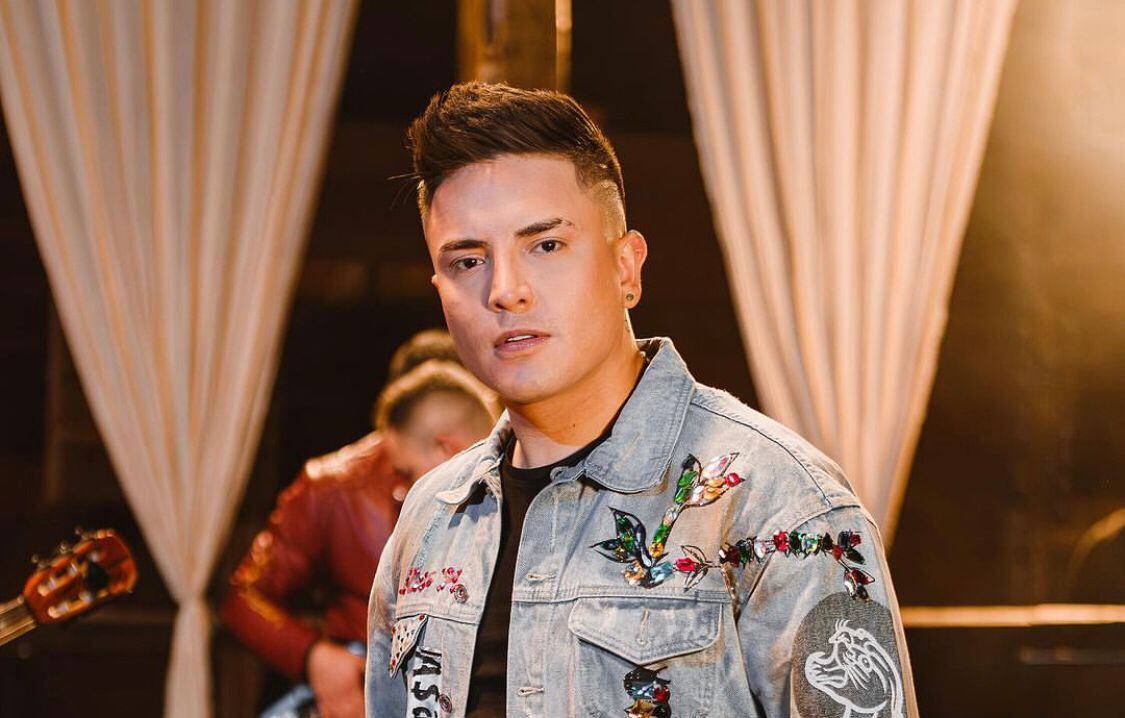 La madre del cantante de música popular resultó ilesa