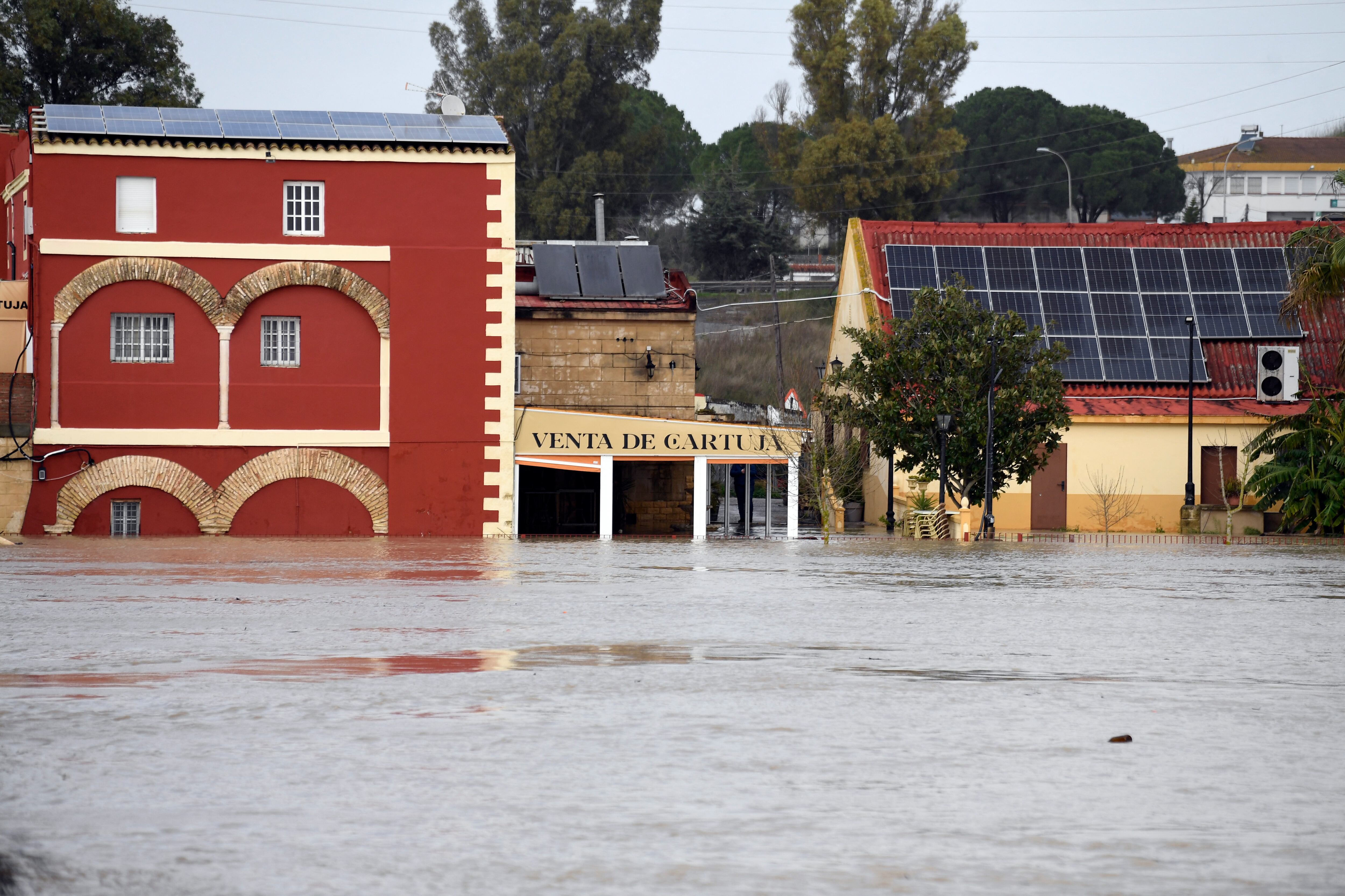 El paso de la borrasca Leonardo dejó sus consecuencias en Andalucía y Jerez en España