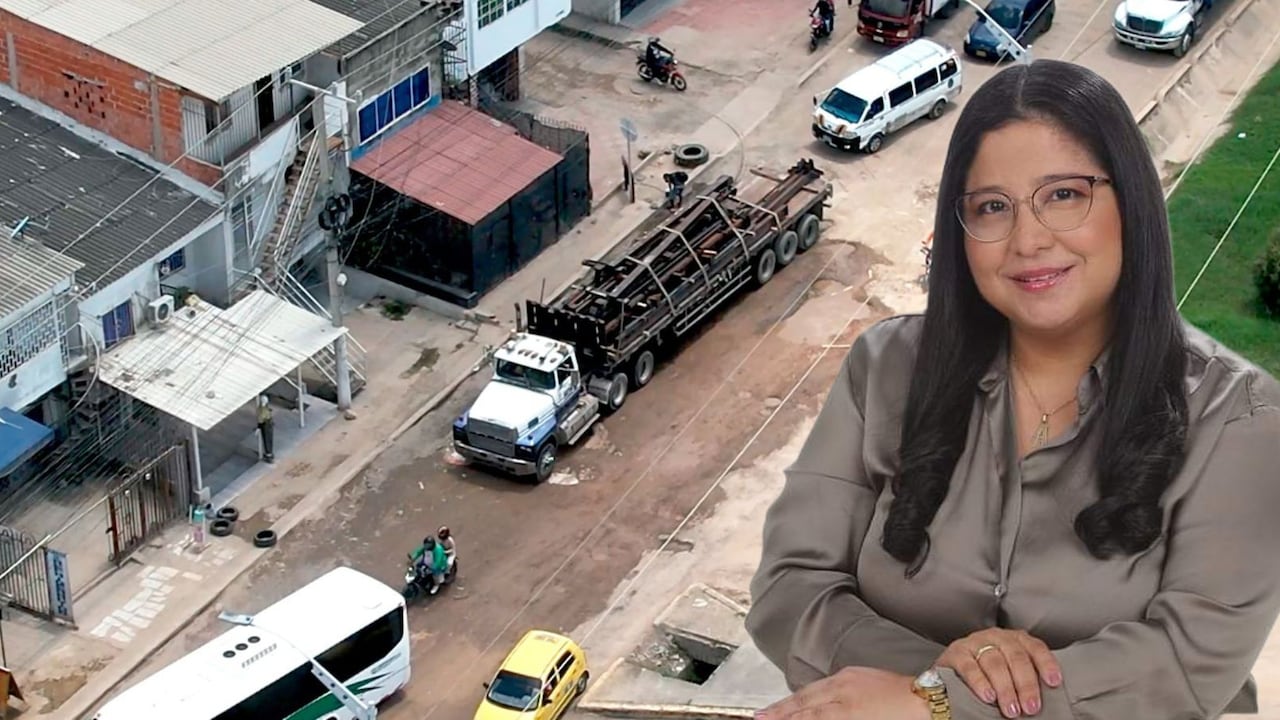 Tramo en mal estado sobre la Circunvalar en Soledad, Atlántico, y la alcaldesa Alcira Sandoval.