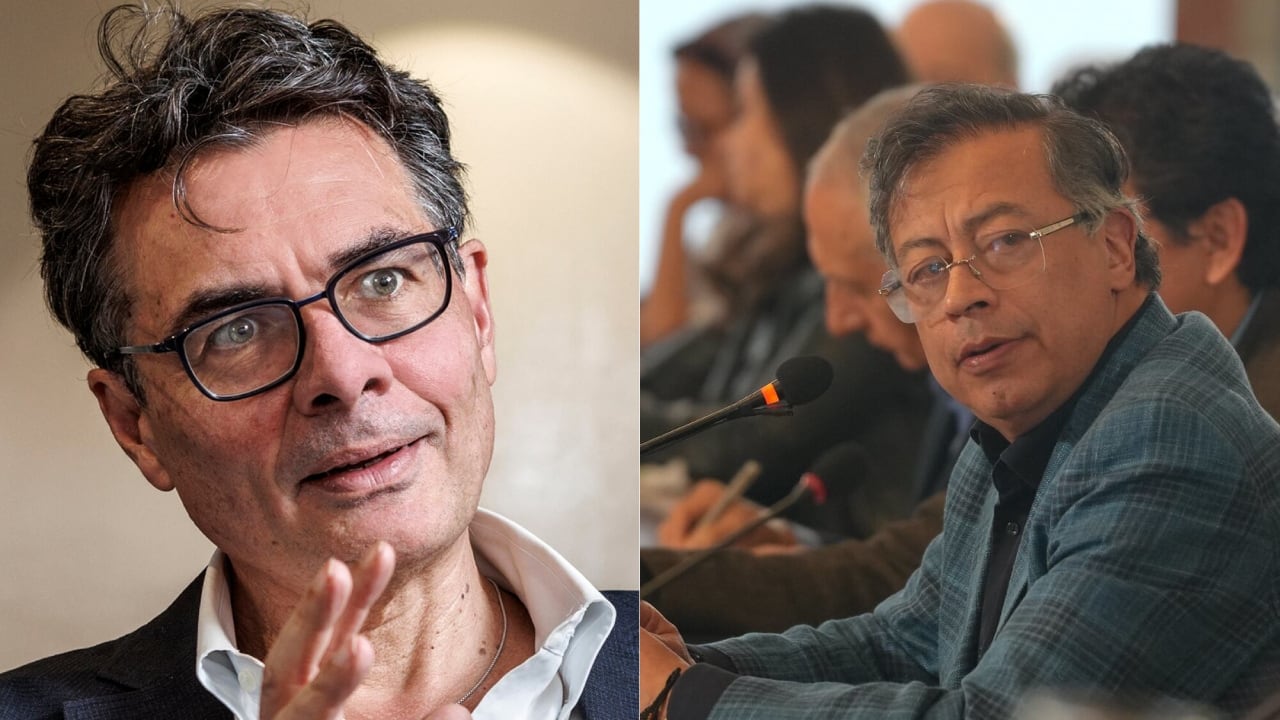 Alejandro Gaviria y el presidente Gustavo Petro durante un consejo de ministros.