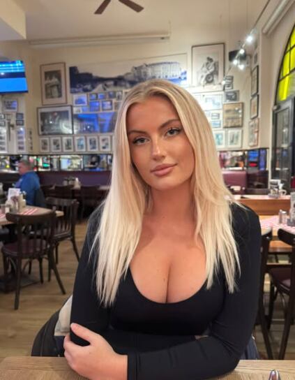 La modelo destacó a Elon Musk como el hombre idóneo para su plan de concebir un hijo en Marte, señalando su legado como padre de más de 12 hijos y líder en innovación.