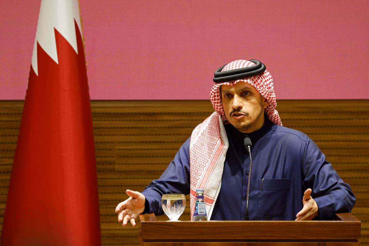 Las negociaciones para abrir el paso de Rafah, que separa Gaza de Egipto, y "autorizar la entrada de ayuda internacional" al territorio palestino empezaron, anunció el miércoles una fuente de seguridad egipcia citada por medios oficiales de este país.