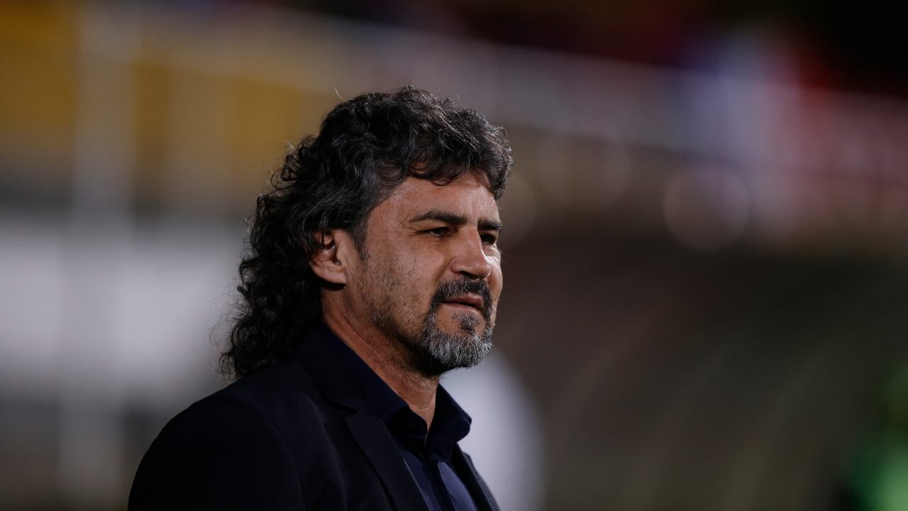 Leonel Álvarez sigue sin equipo tras su salida de Cienciano.