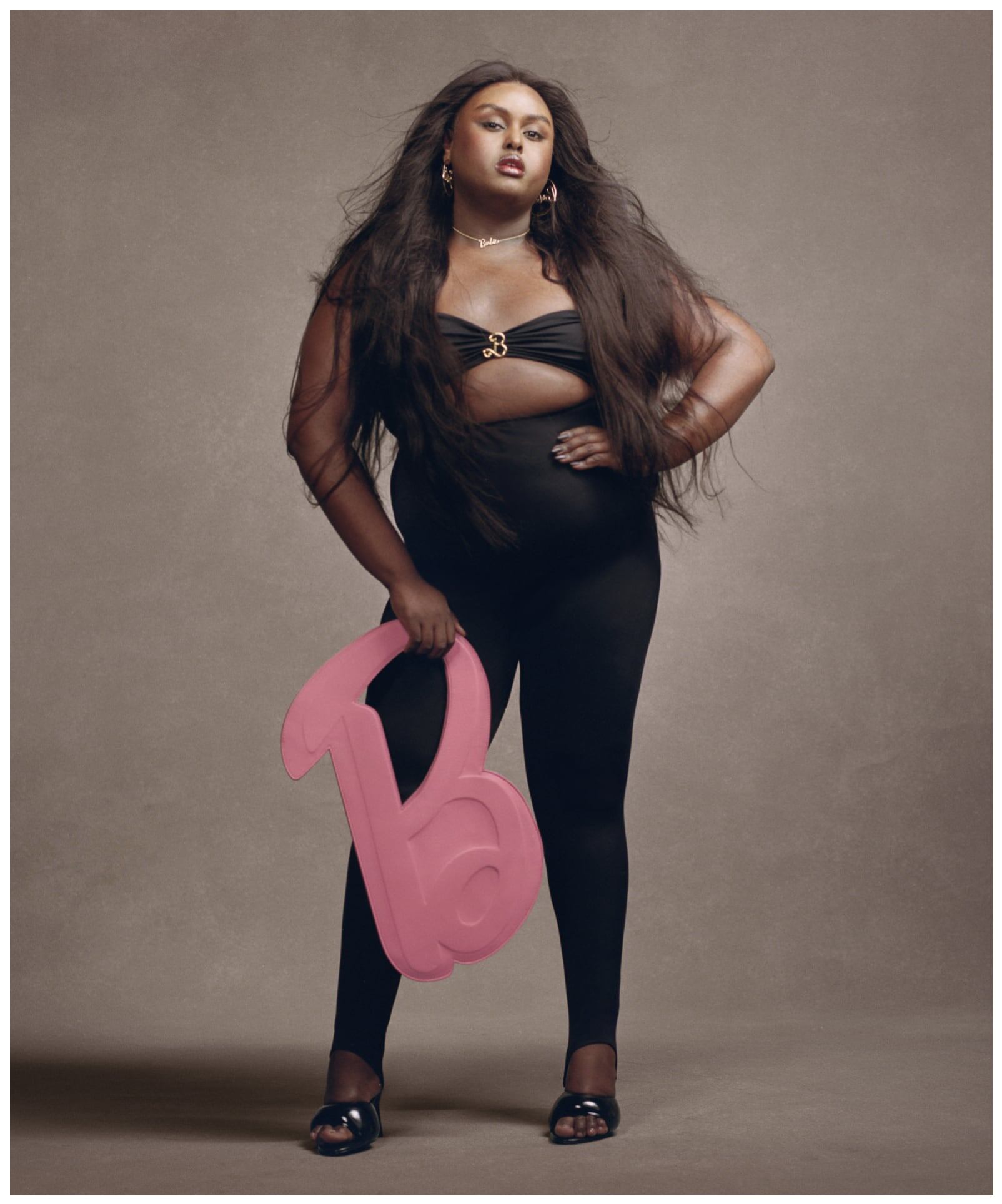 Zara lanza su colección de Barbie en una modelo de talla baja