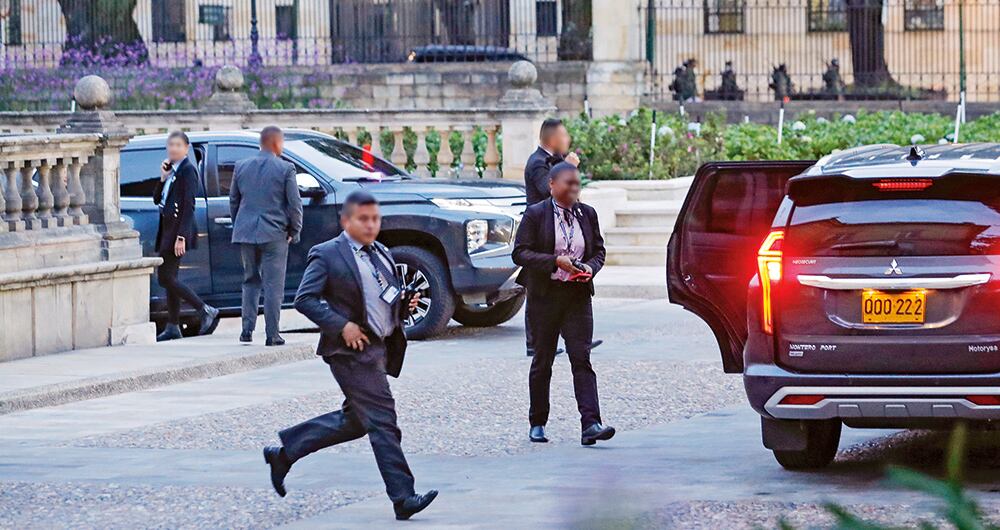 El esquema de seguridad de presidencia habría sido usado para trasladar a la niñera.