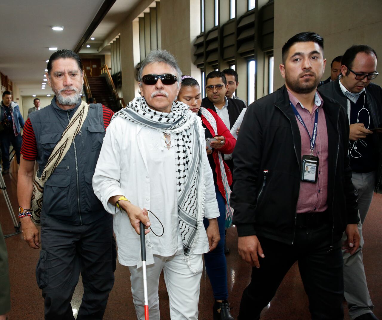 Zeuxis Pausias Hernández Solarte
alias Jesús Santrich se notifico en la Corte Suprema de Justicia, el alto tribunal que lo está investigando por concierto para delinquir y por narcotráfico. Allí, sus abogados manifestaron la disposición de su defendido a comparecer en el proceso que se le sigue
Bogota junio 11 2019