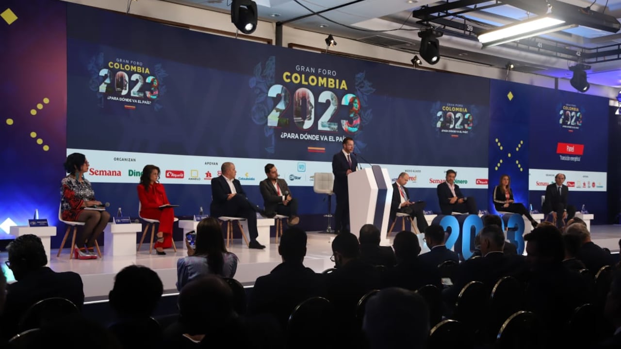 Panel de transición energética en el Gran Foro Colombia de Semana.