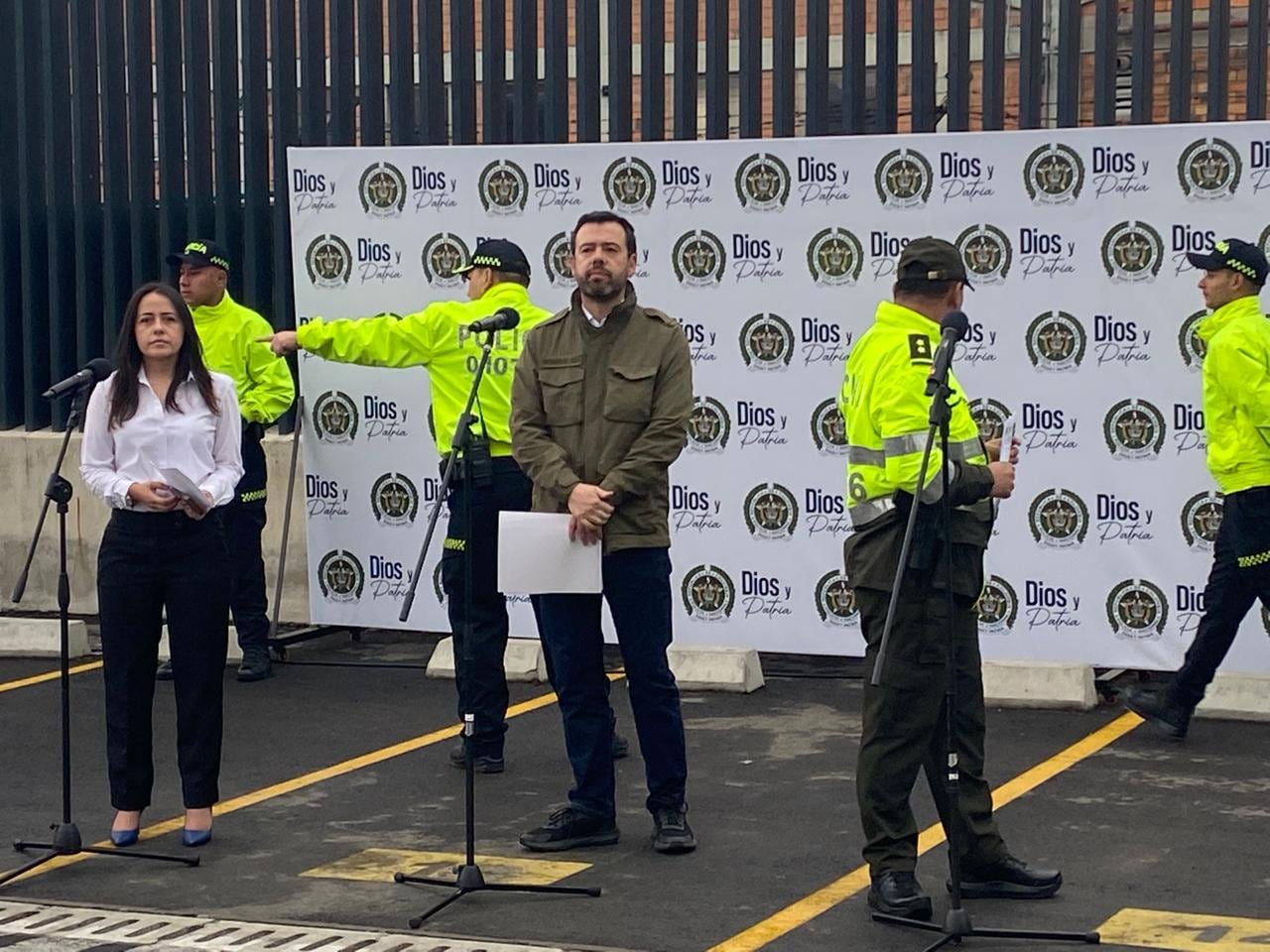 El alcalde de Bogotá, Carlos Fernando Galán, dio los detalles del importante golpe contra la organización criminal.